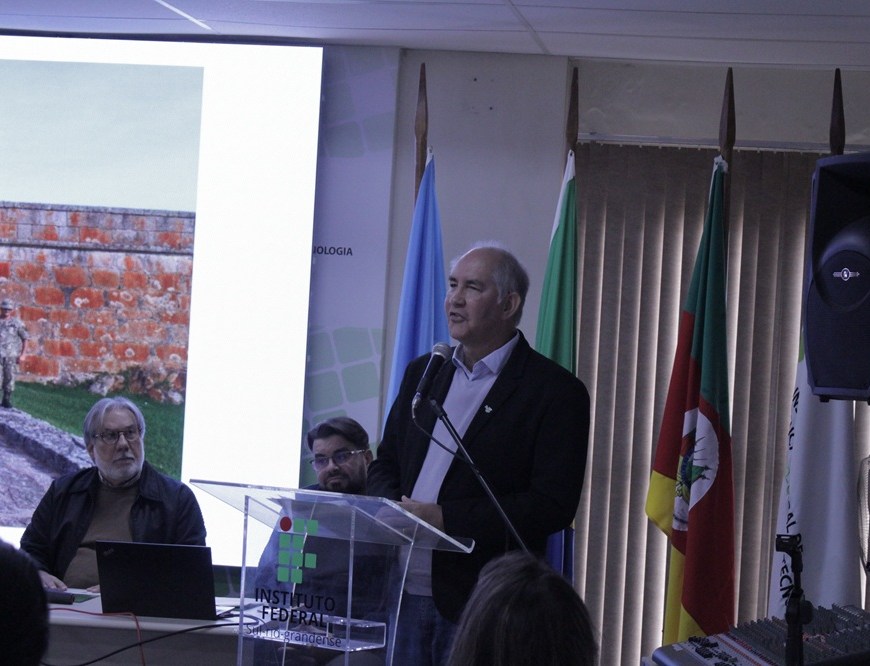 IFSul e UTU celebram duas décadas de cooperação entre Brasil e Uruguai
