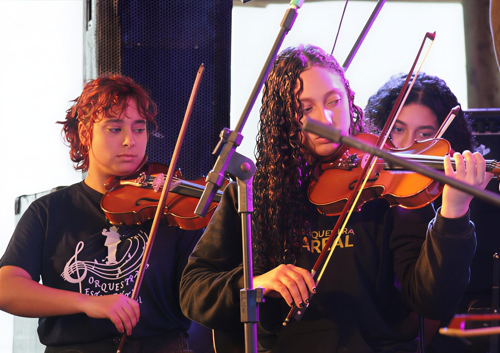 Concerto Binacional encerra 10ª FALA em Río Branco