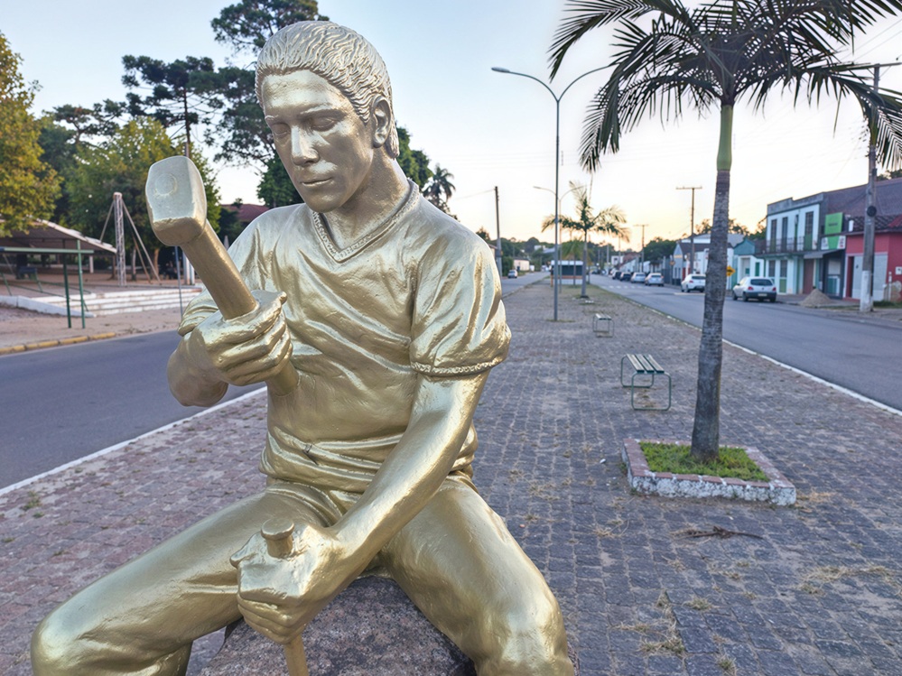 Semana do Poeta Leonense abre inscrições em Capão do Leão