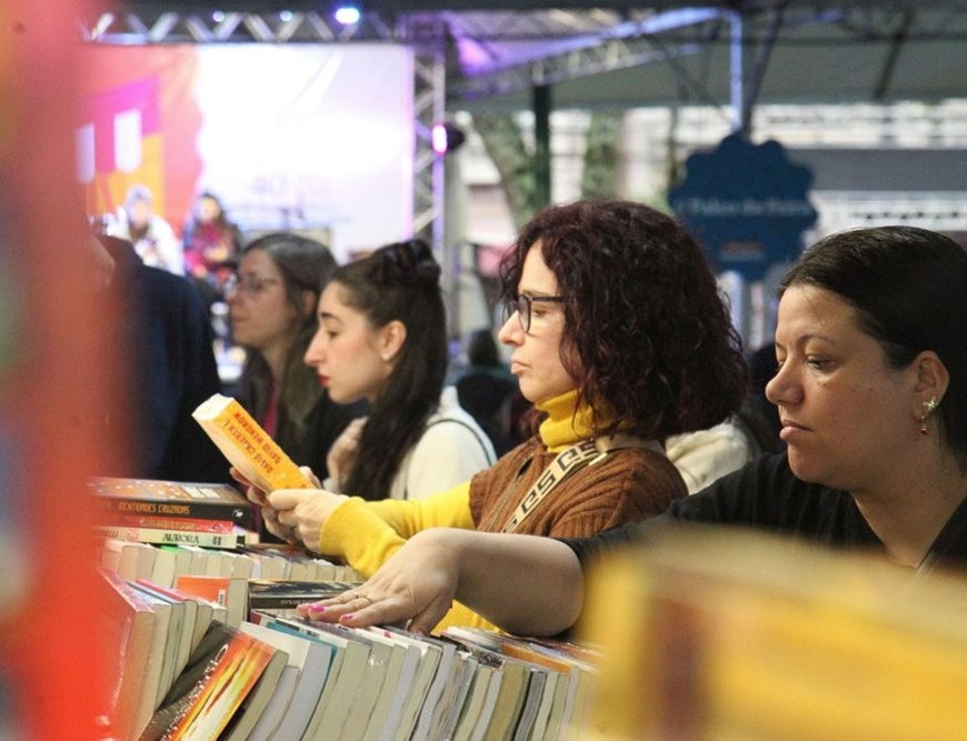 42ª Feira do Livro de Caxias anuncia tema em homenagem a Mario Quintana