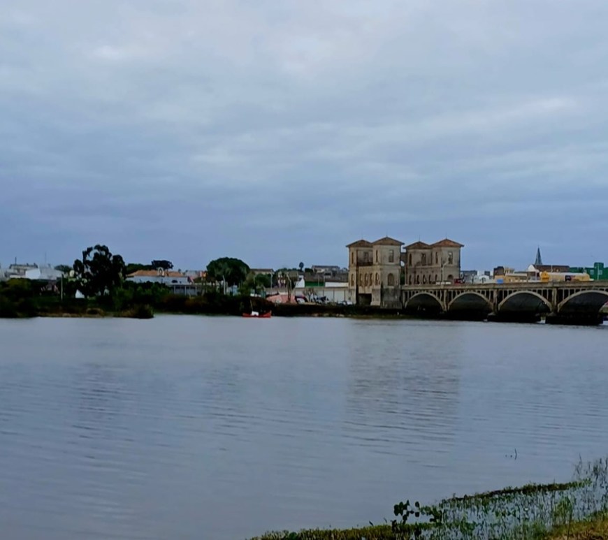 Crônica de la Pampería e de ‘Uma terra só’